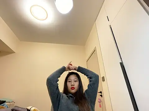 Snapshot of xena0501 chatting on 14, 12, 2025 xena0501 online show from 14, 12, 2025