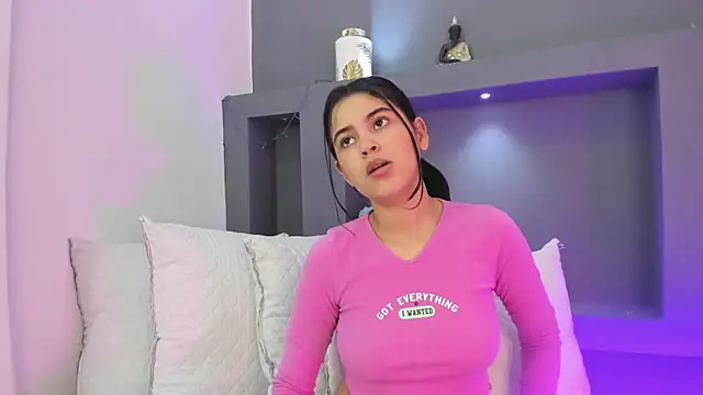 Snapshot of MaiaaCandy chatting on 10, 10, 2025 MaiaaCandy online show from 10, 10, 2025