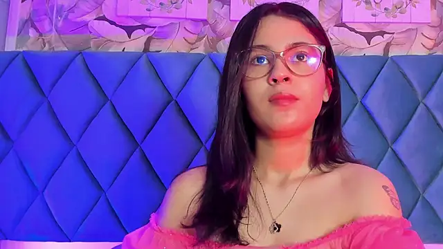 Snapshot of MaiaaCandy chatting on 16, 12, 2025 MaiaaCandy online show from 16, 12, 2025