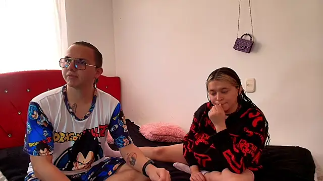 Husbands Horny online show from 24, 10, 2025