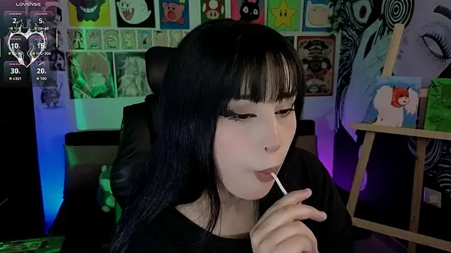 Yuhwan  online show from 28, 3, 2026