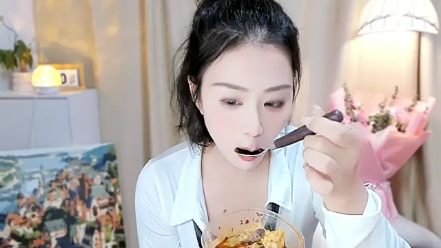 lumi65 online show from 8, 10, 2025