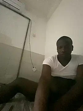 Snapshot of Atta-esi chatting on 24, 11, 2025 Atta-esi online show from 24, 11, 2025