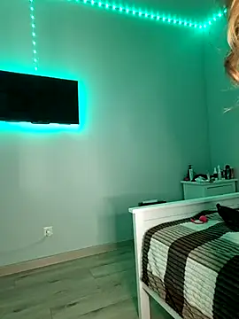 Snapshot of VChelsiV chatting on 2, 12, 2025 VChelsiV online show from 2, 12, 2025