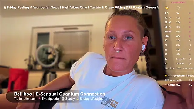 Snapshot of SwingWingWomanSweden chatting on 13, 9, 2025 SwingWingWomanSweden online show from 13, 9, 2025