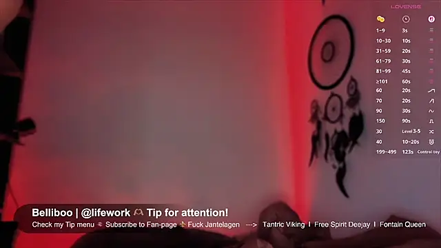 Snapshot of SwingWingWomanSweden chatting on 21, 10, 2025 SwingWingWomanSweden online show from 21, 10, 2025