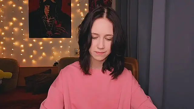 Snapshot of zaebali_ chatting on 4, 4, 2026 zaebali online show from 4, 4, 2026