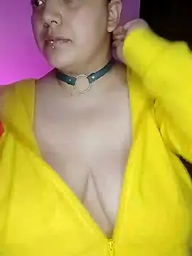 kittenFreyja  online show from 20, 11, 2025