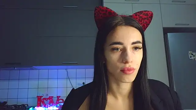 Snapshot of EvaMelnik chatting on 23, 10, 2025 EvaMelnik online show from 23, 10, 2025