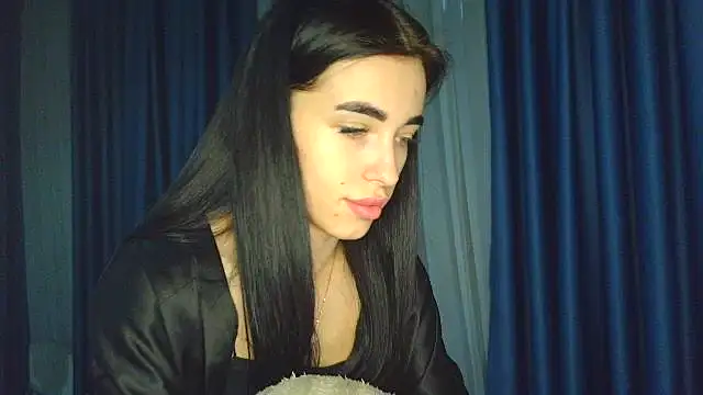 Snapshot of EvaMelnik chatting on 21, 11, 2025 EvaMelnik online show from 21, 11, 2025