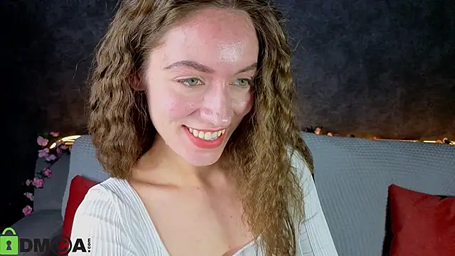 Snapshot of Agnes_Wells chatting on 22, 11, 2025 Agnes Wells online show from 22, 11, 2025