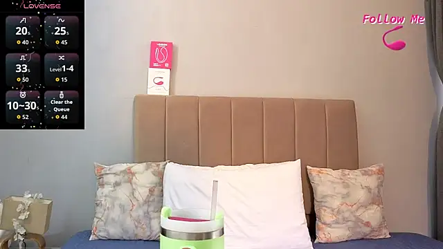 Penelophe01 online show from 11, 1, 2026