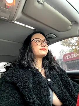 Snapshot of wen521 chatting on 11, 11, 2025 wen521 online show from 11, 11, 2025