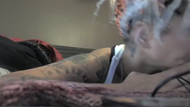 Snapshot of Flossee chatting on 20, 9, 2025 Flossee online show from 20, 9, 2025