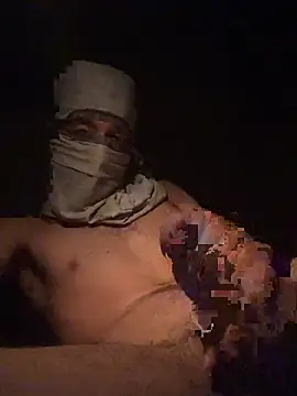 Snapshot of maroocandick chatting on 3, 11, 2025 maroocandick online show from 3, 11, 2025