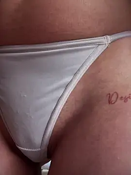 Snapshot of Anita-vega chatting on 24, 10, 2025 Anita-vega online show from 24, 10, 2025