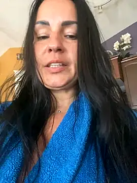 starsaligned online show from 25, 9, 2025