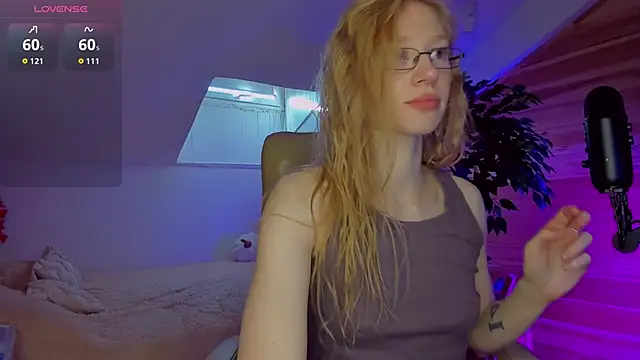 AuroraShoww online show from 17, 10, 2025