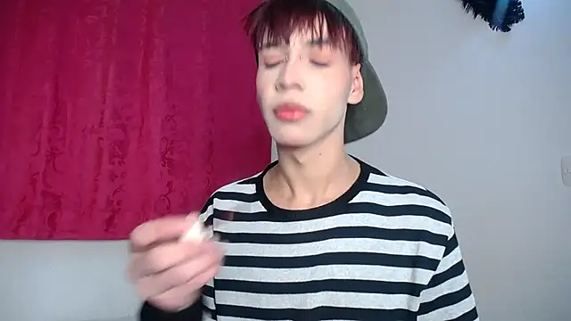 Snapshot of lucky_stricke chatting on 27, 11, 2025 lucky stricke online show from 27, 11, 2025