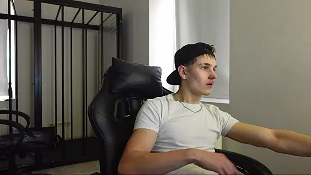 Mark Karson online show from 30, 10, 2025