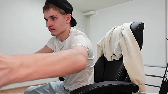 Mark Karson online show from 31, 10, 2025