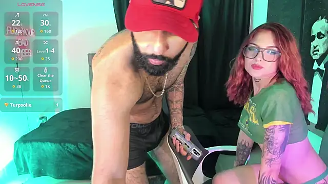 Snapshot of DanteAndVictoria chatting on 1, 10, 2025 DanteAndVictoria online show from 1, 10, 2025