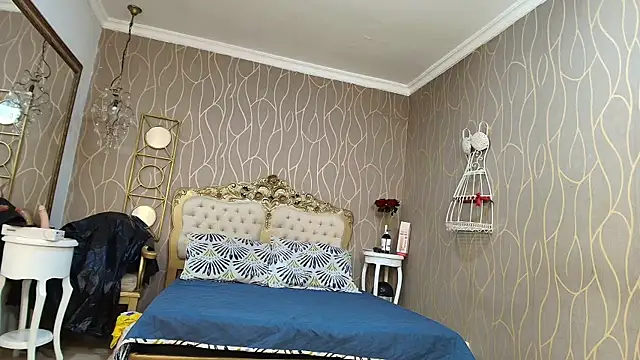 Snapshot of katybrownss chatting on 13, 10, 2025 katybrownss online show from 13, 10, 2025