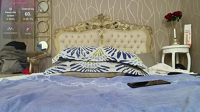 Snapshot of katybrownss chatting on 14, 10, 2025 katybrownss online show from 14, 10, 2025