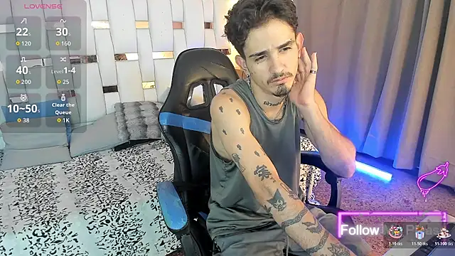 Snapshot of nextboywell1 chatting on 18, 3, 2026 nextboywell1 online show from 18, 3, 2026