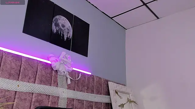  jasmine blush online show from 18, 12, 2025