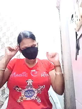 Snapshot of varnika chatting on 22, 10, 2025 varnika online show from 22, 10, 2025