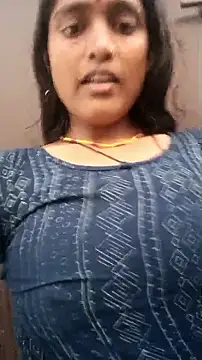 Guriya0076 online show from 2, 12, 2025