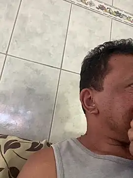 Snapshot of PIROCAGG21 chatting on 21, 12, 2025 PIROCAGG21 online show from 21, 12, 2025