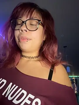 moan4mona online show from 5, 11, 2025