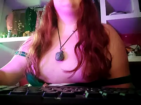 Snapshot of melisa_hot420 chatting on 8, 10, 2025 melisa hot420 online show from 8, 10, 2025