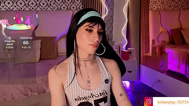 boyfox tay online show from 18, 1, 2026