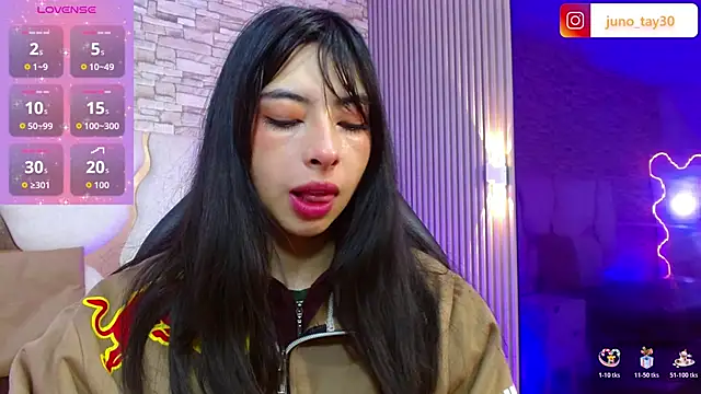 juno tay online show from 21, 11, 2025