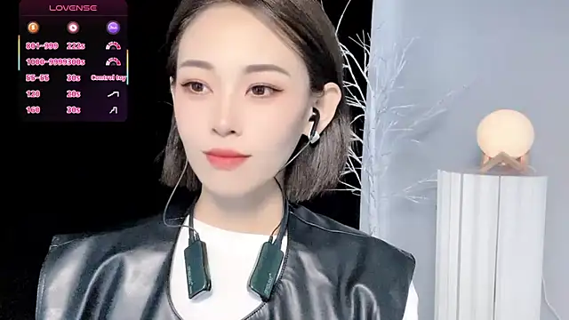 xiaoyue8888 online show from 14, 9, 2025