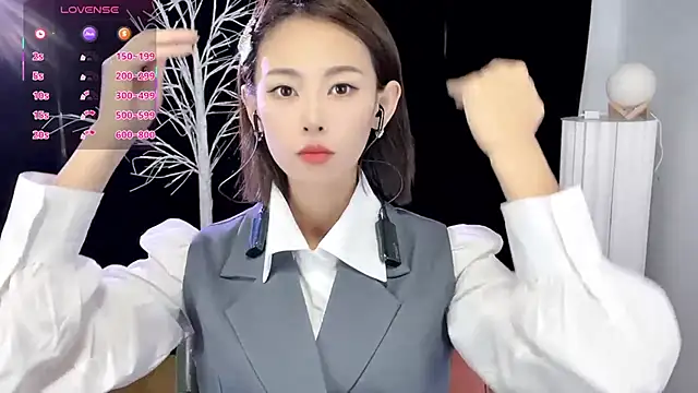 Snapshot of xiaoyue8888 chatting on 16, 10, 2025 xiaoyue8888 online show from 16, 10, 2025