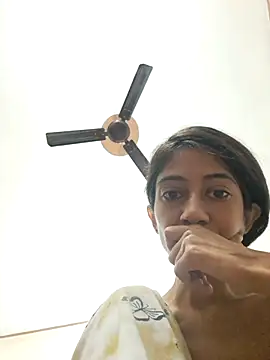 Snapshot of babe_jasmine chatting on 10, 11, 2025 babe jasmine online show from 10, 11, 2025