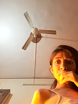 Snapshot of babe_jasmine chatting on 27, 11, 2025 babe jasmine online show from 27, 11, 2025