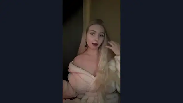 Snapshot of sindi_love_u chatting on 20, 10, 2025 sindi love u online show from 20, 10, 2025