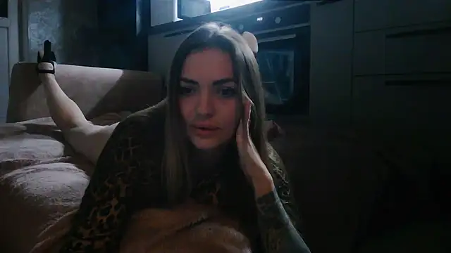 MoonChristie online show from 26, 9, 2025
