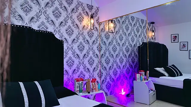 Becca Grims online show from 4, 2, 2026