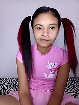 Snapshot of liz7skinny chatting on 13, 3, 2026 liz7skinny online show from 13, 3, 2026