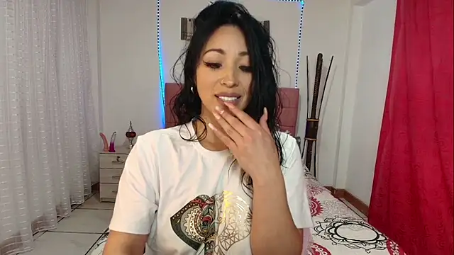 hannagomez 24 online show from 13, 9, 2025