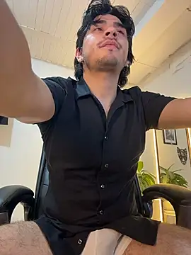 Snapshot of Elian_savoy chatting on 10, 11, 2025 Elian savoy online show from 10, 11, 2025