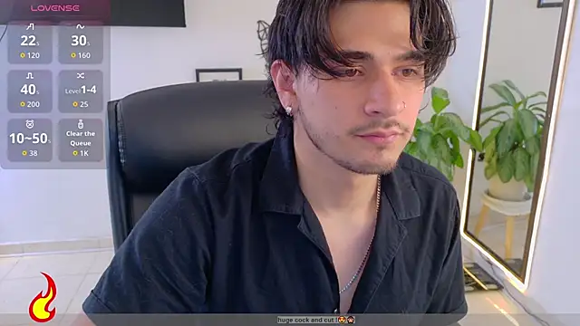 Snapshot of Elian_savoy chatting on 23, 11, 2025 Elian savoy online show from 23, 11, 2025