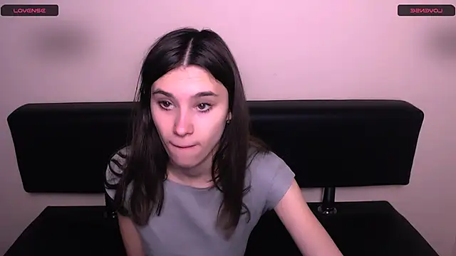 RosaRay  online show from 28, 2, 2026