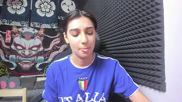 Elfy Rare  online show from 28, 9, 2025